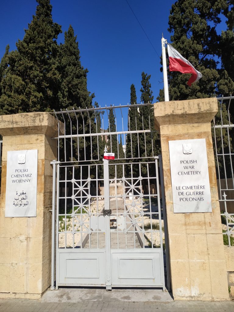 Libańska mozaika - cmentarz polski w Bejrucie